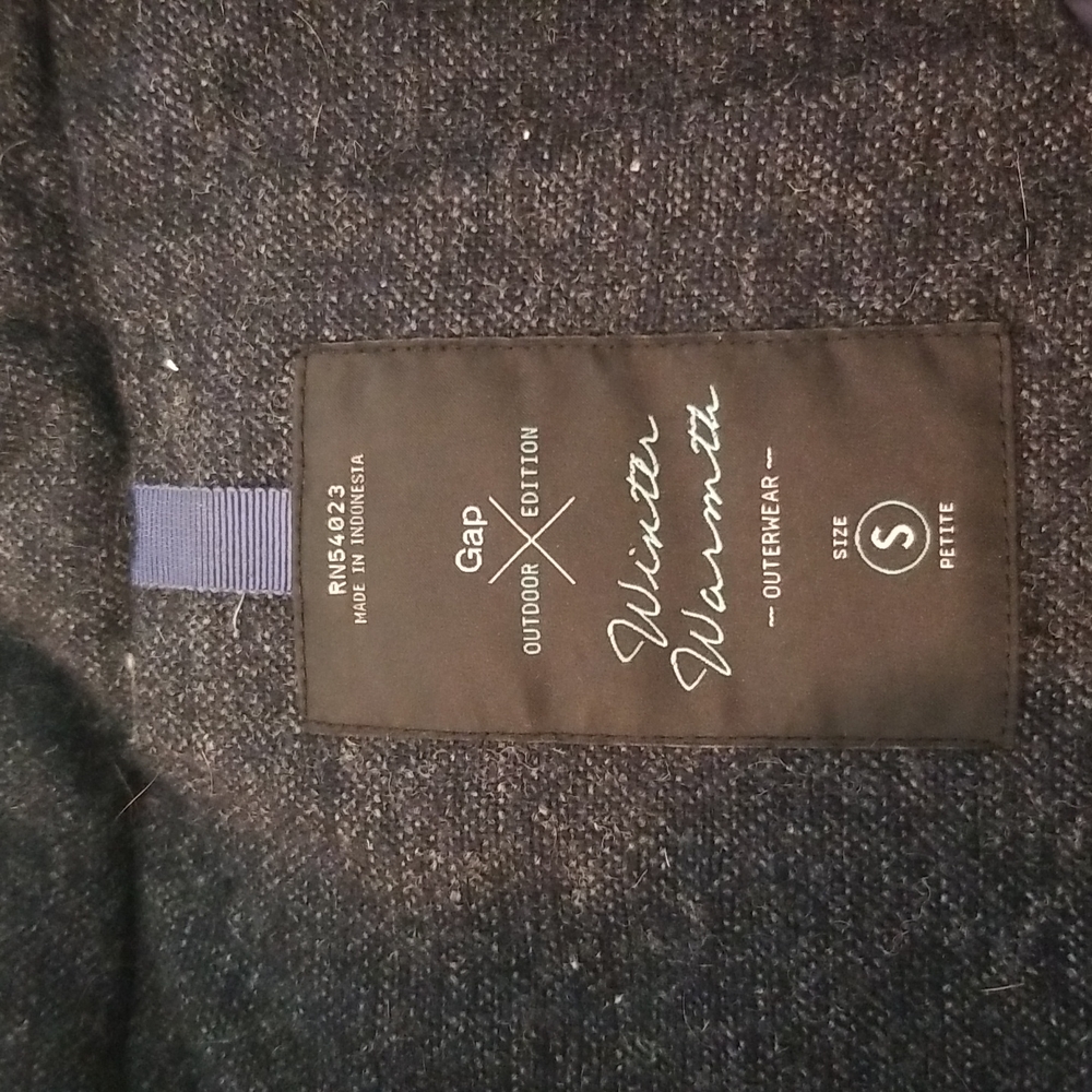 Gap Puffer - image 2